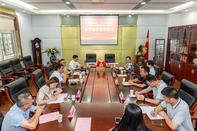 我院与宁波人力资源服务行业协会共建“宁波市人力资源服务业武汉大学人才培养基地”